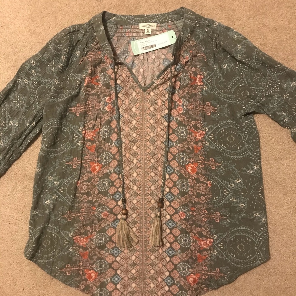 Mason and Belle Caseey Tassel Detail Top